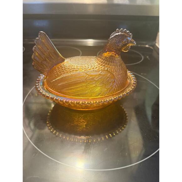 Vintage Indiana Glass Amber Carnival Glass Hen on Nest - Picture 4 of 5